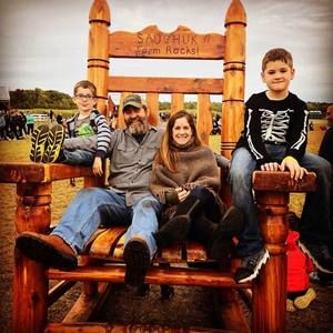 Meet your Posher, Angela